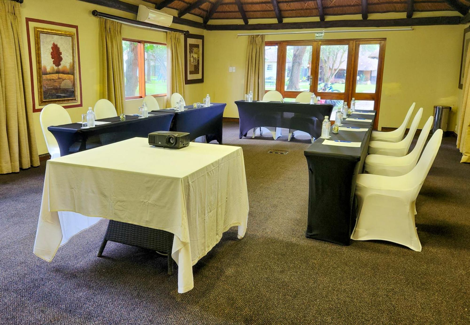 Ditholo Game Lodge Bela Bela Екстериор снимка